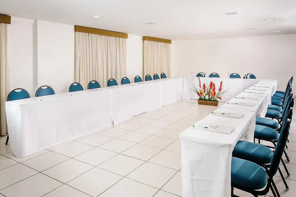 Villa Park Hotel Natal 3*,